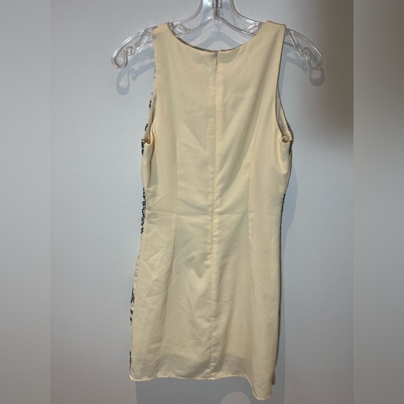 Touché French Sleeveless Ivory And Black Embroidery Aztec Print Mini Dress Sz XS - Picture 3 of 6